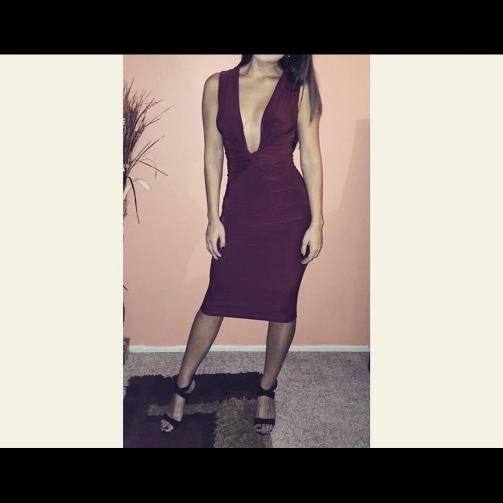 Sexy burgundy deep v neck dress.